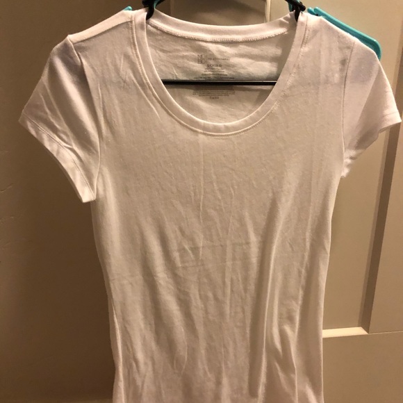 Short sleeve top - Picture 1 of 1